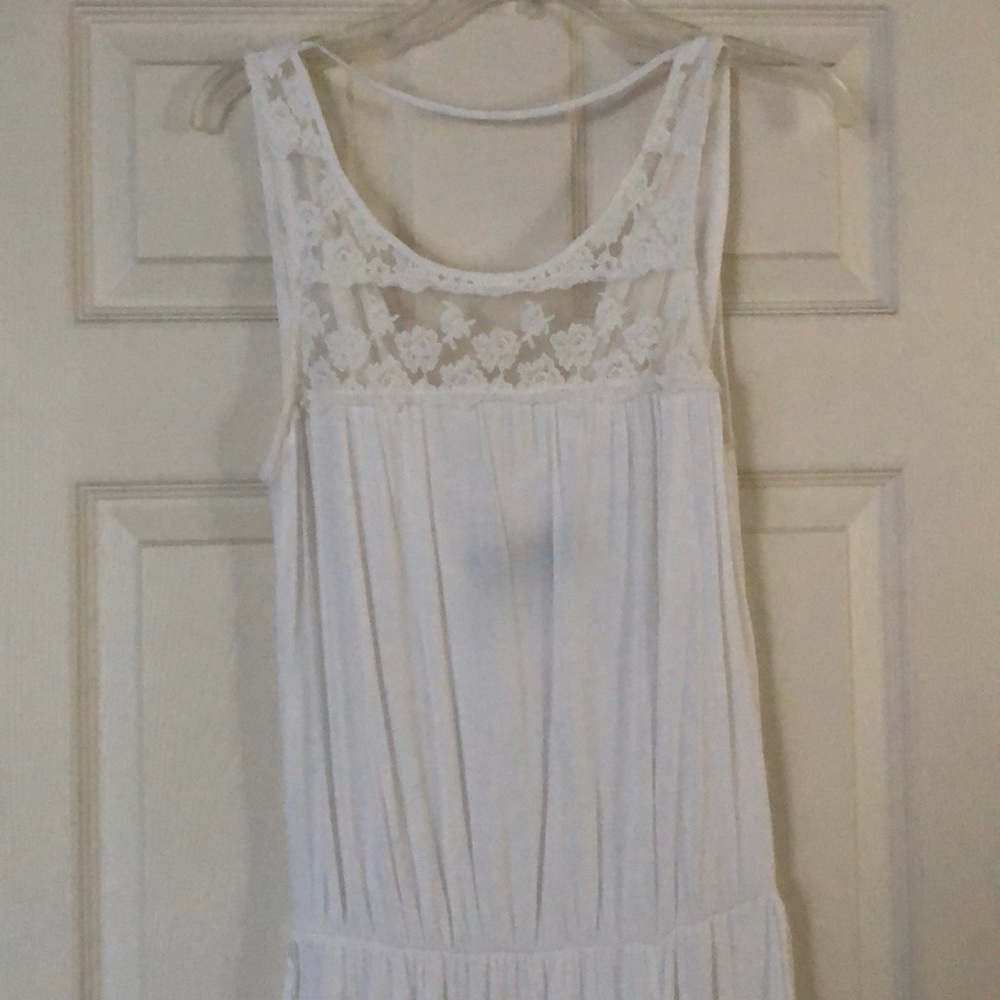 Long white dress
